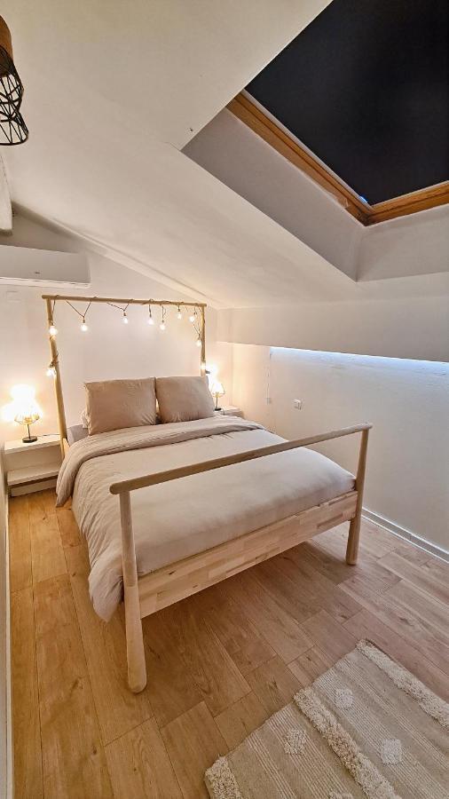 Sous Les Toits D'Avignon Apartment Bagian luar foto