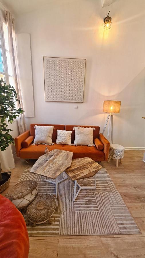 Sous Les Toits D'Avignon Apartment Bagian luar foto