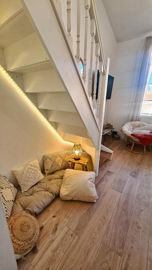Sous Les Toits D'Avignon Apartment Bagian luar foto
